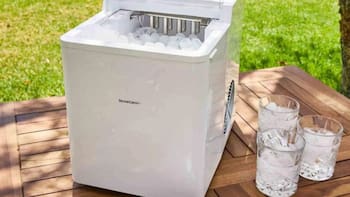 El electrodoméstico de Lidl más vendido es ideal para el verano: esta máquina prepara cubitos de hielo en pocos minutos
