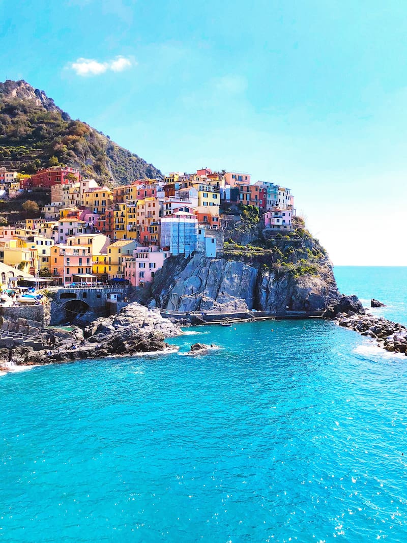 Buscan voluntarios para vivir en un paraíso de Italia a bordo de un yate.