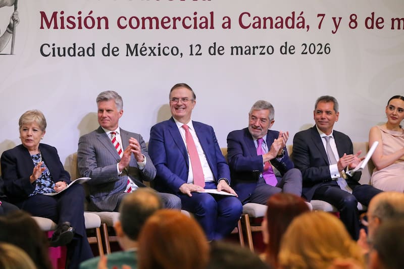 Marcelo Ebrard invita a empresarios a Canadá.