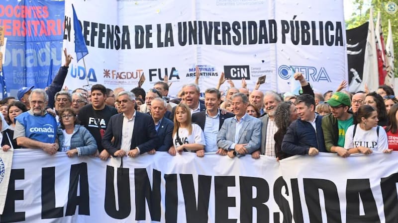 Horas antes de la cuarta marcha universitaria, el Gobierno dispuso un recorte de $ 78.768 millones en programas de la Secretaría de Educación.