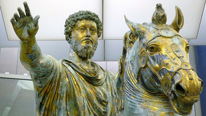 Marco Aurelio, emperador romano: “Se necesita muy poco para ser feliz. Todo está en ti y en tu forma de pensar”. Foto: Wikimedia Commons