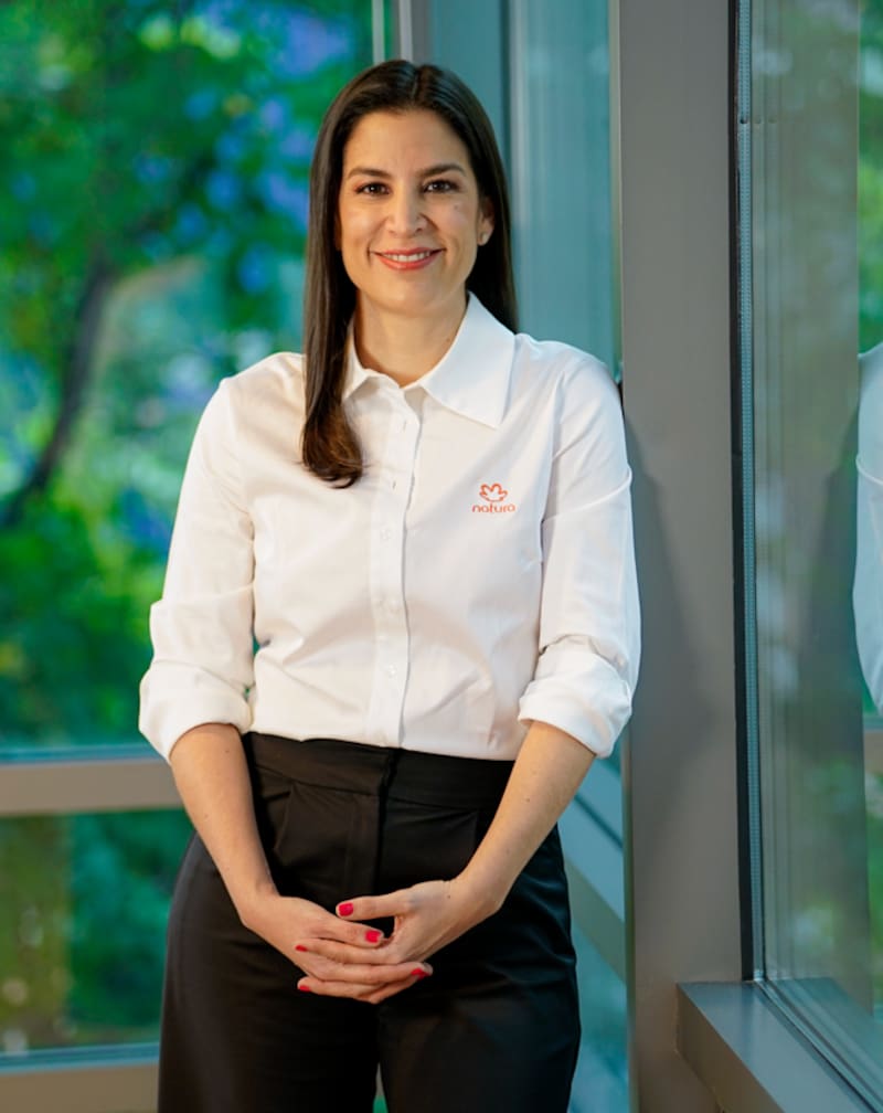 María Andrea Vargas, gerente general de Natura Colombia, lidera la estrategia regenerativa y la expansión omnicanal de la compañía en el país.