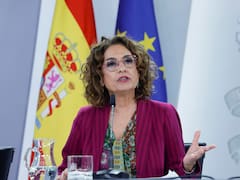 María Jesús Montero descarta financiación ilegal del PSOE en el “caso Koldo” y señala la falta de condena del PP