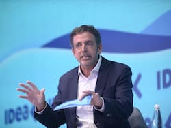 YPF acepta venderle su parte de Profertil a Adecoagro