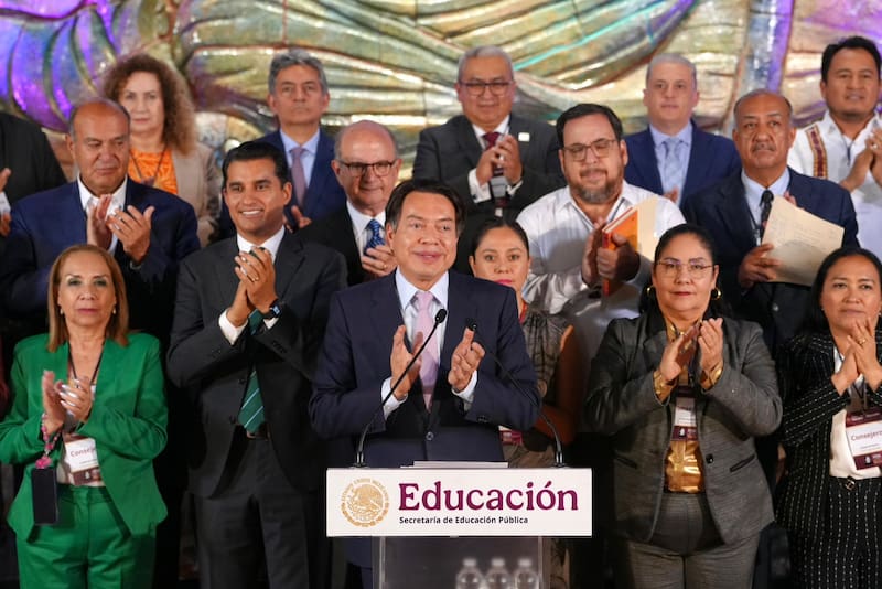 Mario Delgado confirmó que el calendario escolar permanecerá sin cambios en la Primera Reunión Nacional Plenaria Extraordinaria del Consejo Nacional de Autoridades Educativas.