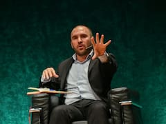 El peso de la deuda, los límites del Plan Milei y la elección 2027: “Tienen que revisarse premisas...”
