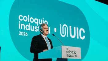Llaryora reclamó un RIGI para pymes: las medidas para que la industria “sobreviva” y el plan minero