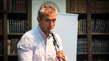 Martín Menem anticipa una sesión “picante” con Adorni y apuesta a unir a la oposición en PBA