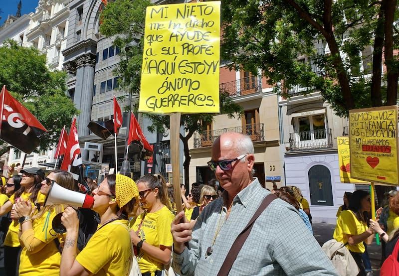 Más de 60.000 educadoras de 0 a 3 años convocadas mañana a un paro general en toda España.
