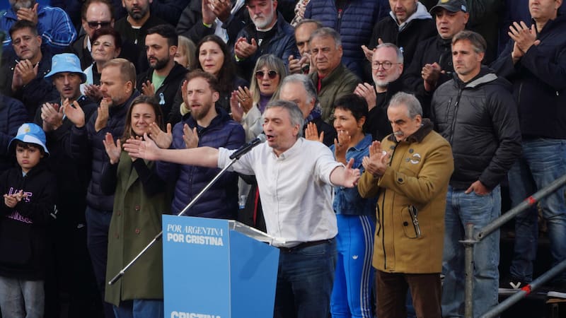 Máximo Kirchner, principal orador en el acto por la libertad de Cristina Kirchner en el Parque Lezama