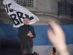 Kicillof vs Máximo: la interna que desgrana al peronismo y la tajante decisión de CFK