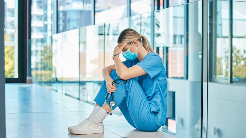 “Vas a ver lo que te va a pasar”: la Justicia obligó a una mamá a disculparse públicamente con una pediatra por escracharla (Fuente: Shutterstock).