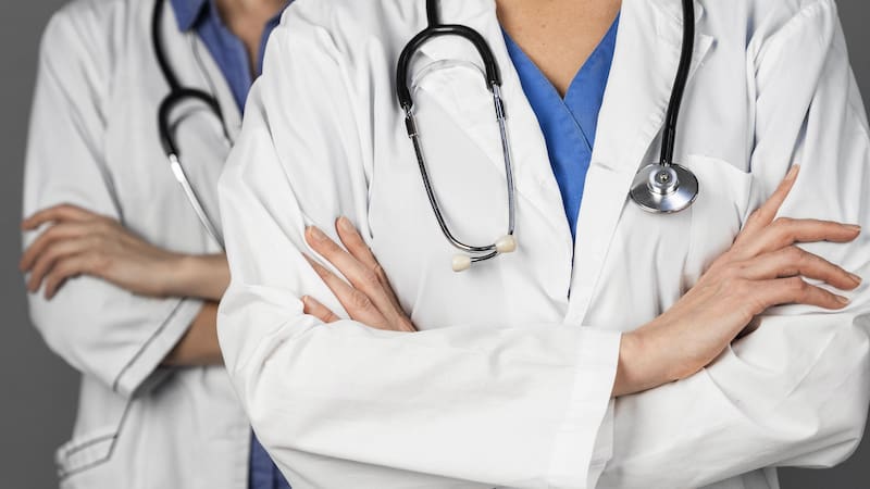 Médicos y odontólogos de PAMI anunciaron un paro de 96 horas: cuándo finalizará y qué pasará con las urgencias