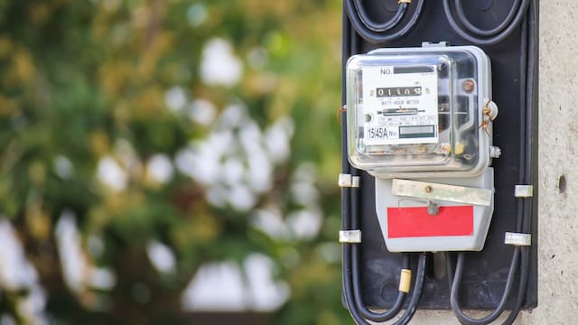 Luz roja en el medidor de luz: qué significa y por qué es un problema para los usuarios del servicio