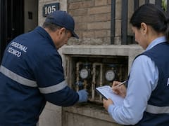 Ya es oficial | El Gobierno renovará todos los medidores de agua: personal administrativo y técnicos verificarán los sistemas y los usuarios deberán pagar el total de la instalación