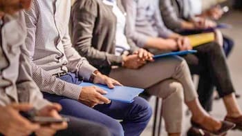 Un nuevo informe reveló cuál es el trabajo con el que sueña la mayoría de los jóvenes en Estados Unidos