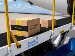 Mercado Libre suma aviones para sus entregas por primera vez en la Argentina