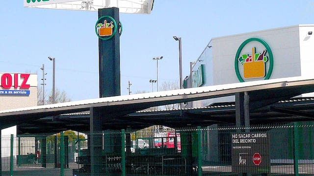 Mercadona ralentiza su crecimiento mientras Lidl, Dia y Consum son las cadenas que más cuota de mercado arañan