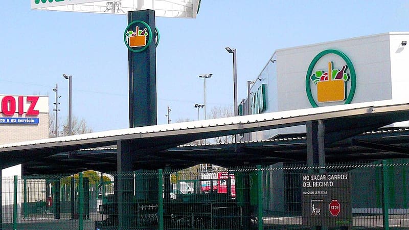 Mercadona ralentiza su crecimiento mientras Lidl, Dia y Consum son las cadenas que más cuota de mercado arañan.