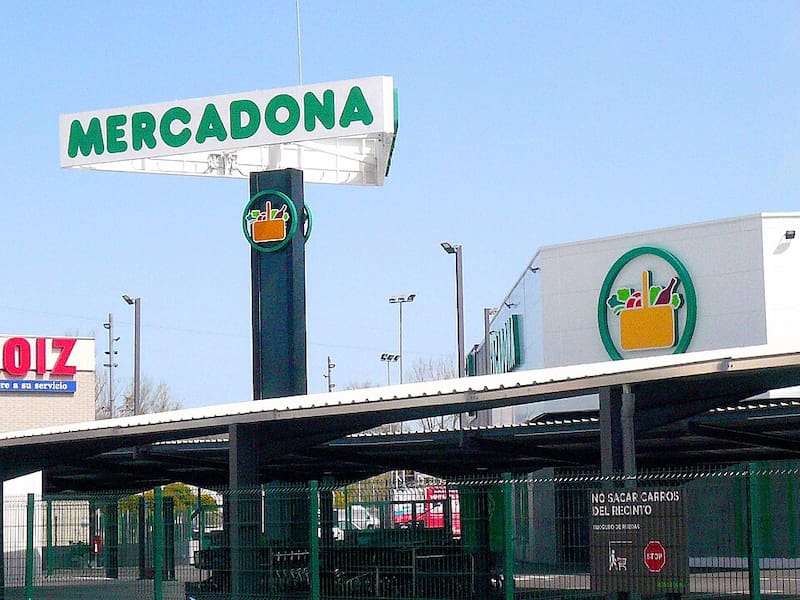 Así son los nuevos supermercados de Mercadona: el modelo que acaba de estrenar en Madrid y llegará a más ciudades (foto: Wikimedia Commons)