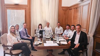 El Gobierno activa el plan para sancionar la reforma laboral pero se reabre la discusión por las Fintech