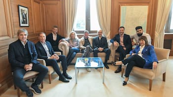 La Mesa Política apura acuerdos mientras la vocería se desgasta y Milei pasa al frente
