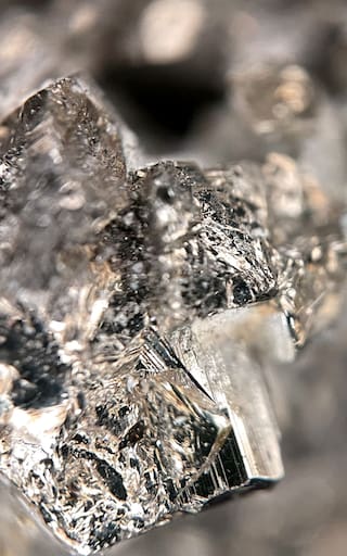 Este metal precioso originario de Colombia destronó al oro y su cotización es una de las más altas del mundo