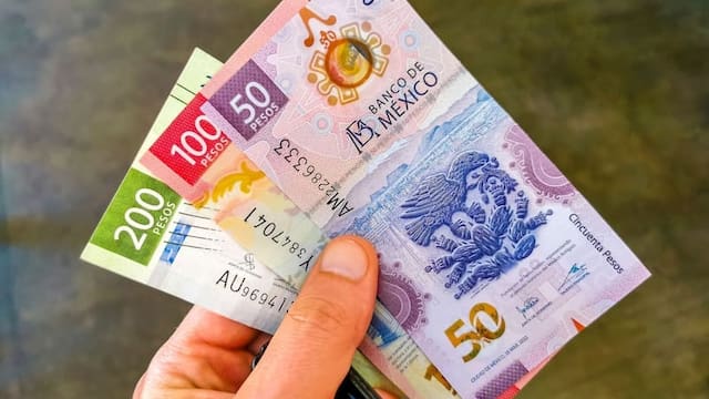 México busca eliminar el efectivo en gasolineras y casetas: qué propone el Gobierno