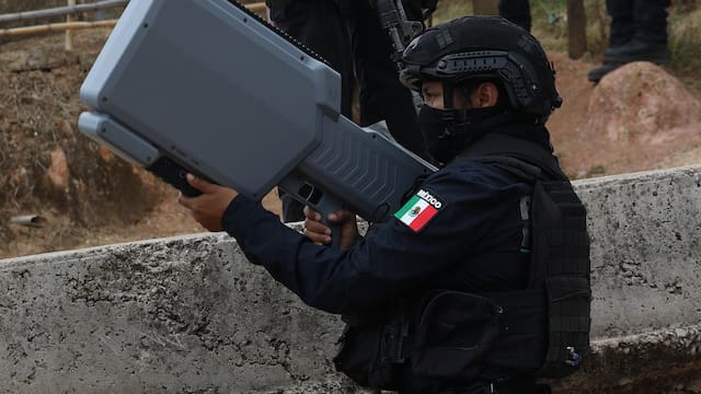 Claudia Sheinbaum envió al Ejército y Guardia Nacional al combate tras estallar guerra entre Los Ardillos y Los Tlacos