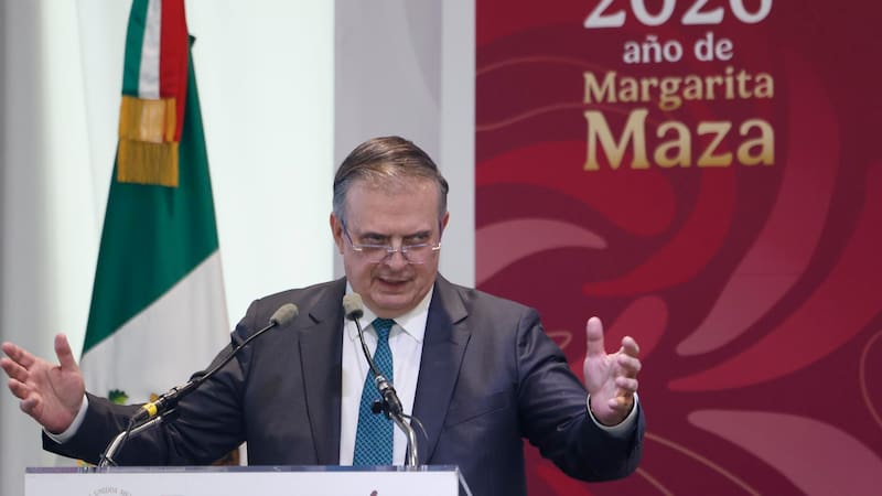 MEX6547. CIUDAD DE MÉXICO (MÉXICO), 23/06/2026.- El secretario de Economía de México, Marcelo Ebrard, habla en una rueda de prensa este martes, en Ciudad de México (México). EFE/Sáshenka Gutiérrez
