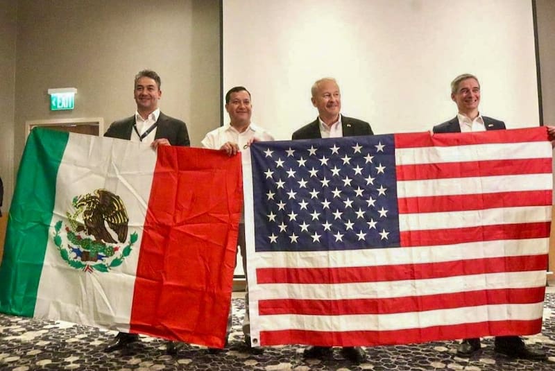 Protocolo del arranque de la construcción de Pacífico Mexinol