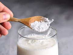 Mezcla de bicarbonato de sodio con leche: para qué sirve y por qué lo recomiendan para limpiar la ropa
