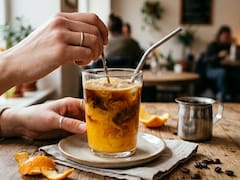 Mezclar naranja con café: por qué recomiendan hacerlo y para qué miles ya lo toman en sus mañanas