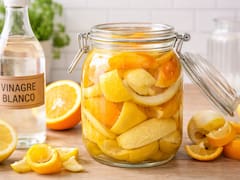 Mezcla de cáscara de limón, cáscara de naranja y vinagre blanco: por qué lo recomiendan y para qué sirve