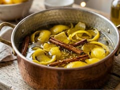 Mezclar aceite de oliva, cáscara de limón y canela: para qué sirve y por qué lo recomiendan los expertos