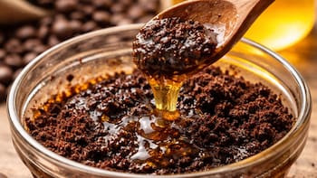 Mezcla de miel y café molido: para qué sirve y por qué la recomiendan
