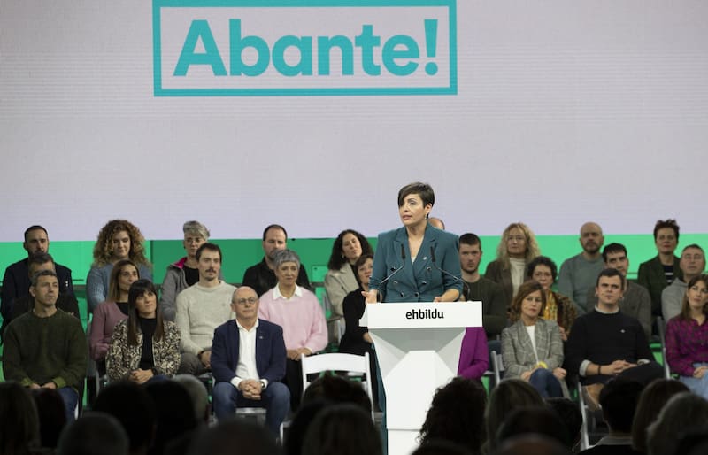 EH Bildu se mantiene en el centro del debate político tras la iniciativa impulsada por Vox.