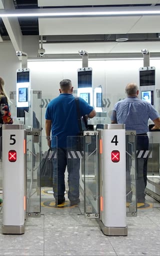 ¿Va a salir o entrar a Colombia? El Formulario Check-MIG que Migración exige 72 horas antes del vuelo
