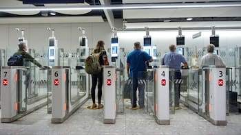 ¿Va a salir o entrar a Colombia? El Formulario Check-MIG que Migración exige 72 horas antes del vuelo