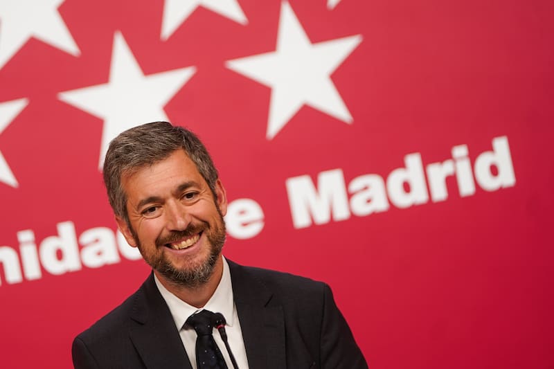 El portavoz del Ejecutivo madrileño, Miguel Ángel García Martín, confirmó que el texto actual de la ley universitaria no seguirá adelante y que la prioridad será un nuevo modelo de financiación.