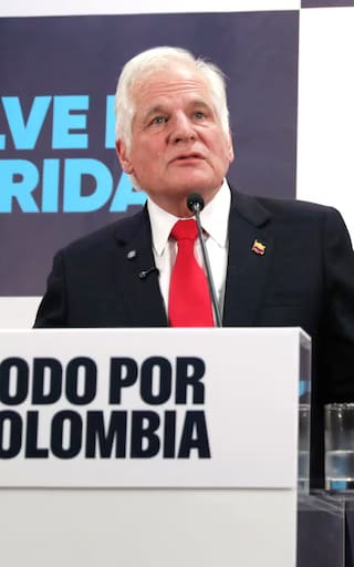 Miguel Uribe Londoño renunció al Centro Democrático y denunció traición dentro del partido