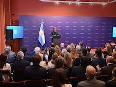 Milei recibió a los diputados y senadores para reforzar el relato y van por la victoria legislativa en Diputados