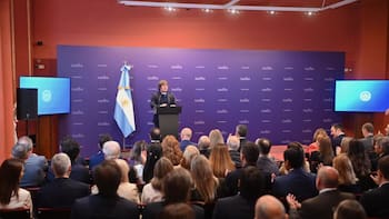 Milei recibió a los diputados y senadores de La Libertad Avanza para reforzar el relato