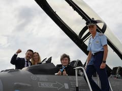 Milei encabezó el acto de presentación de la flota de aviones F-16: habló de “día histórico” y cargó contra el kirchnerismo