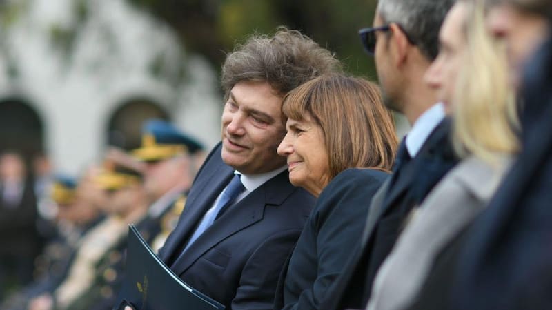 El Presidente junto a la dirigente con mejor imagen de la gestión libertaria, Patricia Bullrich (Fuente: Archivo).