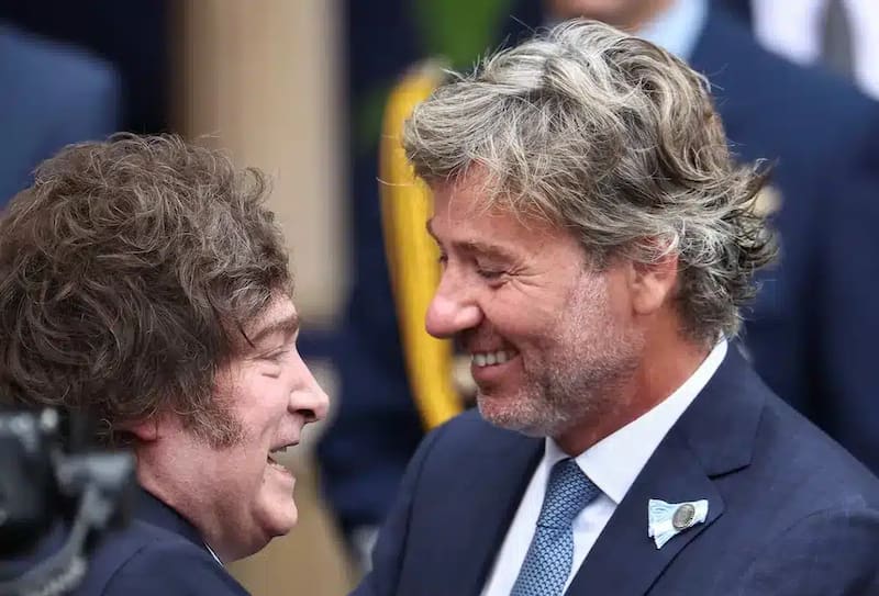 El ministro de Justicia, Juan Manuel Mahiques, junto a Javier Milei.