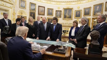 El Gobierno se resigna a postergar los acuerdos comerciales con EE.UU y la UE: los motivos