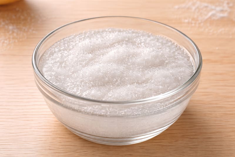 Miles de personas ya usan la mezcla de bicarbonato de sodio con azúcar, qué beneficio tiene y por qué es efectiva
Fuente: IA