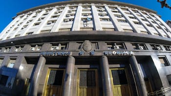 Deuda: la estrategia del Gobierno para 2027, ¿hay salida al mercado?
