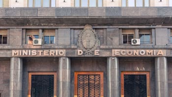 Economía huele peligro en las provincias y activa el “plan acumulación”